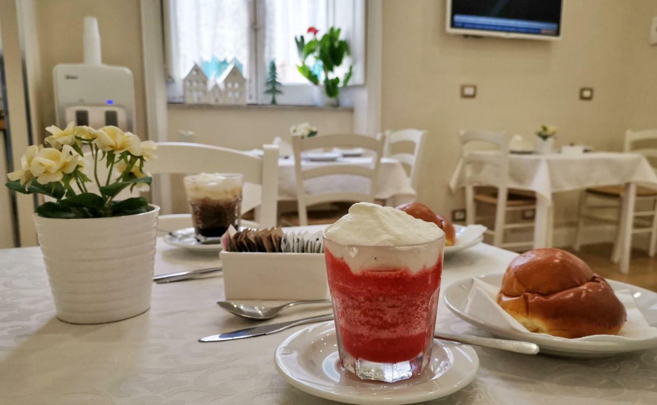 مبيت وإفطار مسينا Opera Relais المظهر الخارجي الصورة